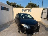Usata Lancia Ypsilon Silver 95 CV (69 kW) 2015 Nero Utilitaria