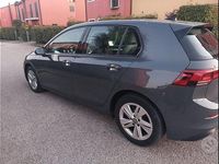 Usata VW Golf VII 115 CV (84 kW) 2021 Grigio Utilitaria