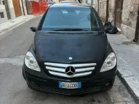 Usata Mercedes B180 2008 Nero Monovolume