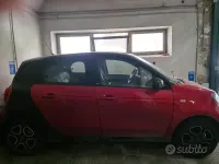 Usata Smart ForFour 71 CV (52 kW) 2021 Rosso Utilitaria