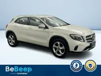 Usata Mercedes GLA180 109 CV (80 kW) 2018 Bianco pastello SUV