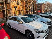 Usata Mercedes CLA180 Shooting Brake Executive 109 CV (80 kW) 2018 Bianco Station wagon