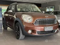 Usata Mini Cooper Countryman 122 CV (89 kW) 2013 Marrone SUV