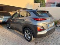 Usata Hyundai Kona 120 CV (88 kW) 2020 Argento SUV
