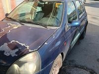 Usata Renault Clio II 2001 Blu Berlina