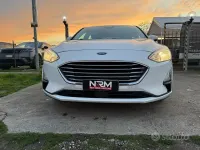 Usata Ford Focus Titanium 100 CV (73 kW) 2018 Bianco Berlina