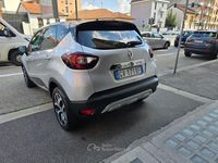 Usata Renault Captur 90 CV (66 kW) 2018 Argento SUV