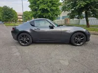 Usata Mazda MX5 Exclusive-Line 160 CV (117 kW) 2018 Grigio Cabrio