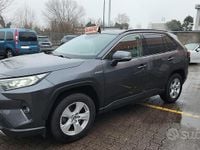 Usata Toyota RAV4 178 CV (130 kW) 2019 Grigio Station wagon