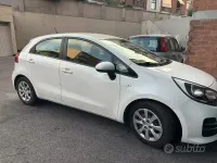 Usata Kia Rio 85 CV (62 kW) 2016 Bianco Utilitaria