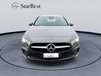Usata Mercedes A180 Business 116 CV (85 kW) 2019 Grigio selenite