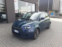 Usata Fiat 500e Icon 42 kW (58 CV) 2022 Verde Utilitaria