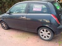 Usata Lancia Ypsilon 80 CV (58 kW) 2004 Nero Utilitaria