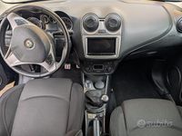 Usata Alfa Romeo MiTo Distinctive 105 CV (77 kW) 2010 Nero Utilitaria