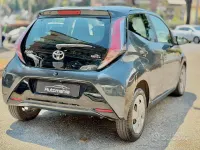Usata Toyota Aygo Business Edition 69 CV (50 kW) 2018 Grigio Utilitaria