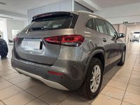 Usata Mercedes GLA180 Business 116 CV (85 kW) 2022 Grigio SUV
