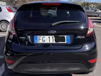Usata Ford Fiesta 101 CV (74 kW) 2017 Nero Utilitaria