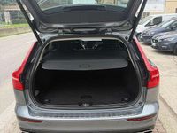Usata Volvo V60 Inscription 150 CV (110 kW) 2019 Argento Station wagon