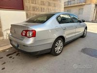 Usata VW Passat Highline 140 CV (102 kW) 2007 Grigio Berlina