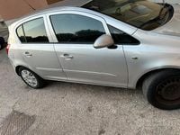 Używany Opel Corsa 75 KM (55 kW) 2008 Hatchback