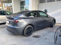 Usata Tesla Model Y Long Range AWD 378 kW (514 CV) 2022 Grigio SUV