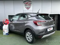 Usata Renault Captur Intens 94 CV (69 kW) 2022 Grigio SUV