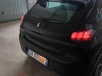 Usata Peugeot 208 Active 100 kW (136 CV) 2022 Nero Utilitaria