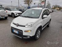 Usata Fiat Panda 4x4 S 95 CV (69 kW) 2015 Bianco Utilitaria