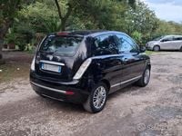 Usata Lancia Ypsilon 60 CV (44 kW) 2010 Utilitaria