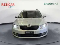 Usata Skoda Octavia Elegance 105 CV (77 kW) 2014 Argento metallizzato Station wagon