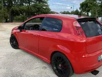 Usata Fiat Grande Punto 131 CV (96 kW) 2008 Rosso Utilitaria