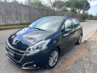 Usata Peugeot 208 Allure 82 CV (60 kW) 2019 Grigio Utilitaria