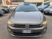 Usata VW Polo Comfortline 95 CV (69 kW) 2018 Grigio Utilitaria