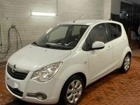 Usata Opel Agila Enjoy 65 CV (47 kW) 2009 Bianco Utilitaria