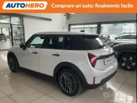 Usata Mini Cooper 114 kW (156 CV) 2025 Bianco Utilitaria