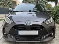 Usata Toyota Yaris Hybrid Trend 92 CV (67 kW) 2021 Berlina