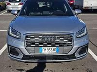 Usata Audi Q2 Sport 116 CV (85 kW) 2017 Argento SUV