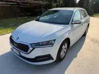 Usata Skoda Octavia Executive 149 CV (109 kW) 2023 Grigio Station wagon