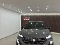 Usata Peugeot 2008 GT 130 CV (95 kW) 2024 Grigio SUV