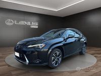 Usata Lexus UX 250h Luxury Line 184 CV (135 kW) 2023 Black met SUV