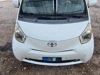 Occasion Toyota iQ 68 ch (50 kW) 2010 Blanc Citadine