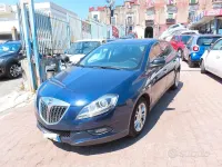 Usata Lancia Delta Gold 120 CV (88 kW) 2011 Bluazzurro Utilitaria