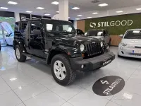 Begagnad Jeep Wrangler Sahara 200 HK (147 kW) 2012 Grön SUV