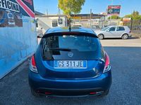Usata Lancia Ypsilon 69 CV (50 kW) 2023 Nero Utilitaria