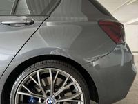 Usata BMW 125 M Sport 224 CV (164 kW) 2017 Grigio Utilitaria