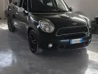 Usata Mini Cooper SD Countryman 143 CV (105 kW) 2014 Verde SUV