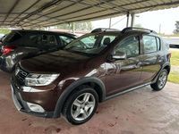 Usata Dacia Sandero Stepway 90 CV (66 kW) 2017 Nero Berlina