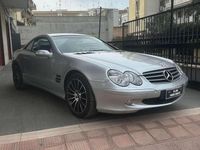 Usata Mercedes SL350 245 CV (180 kW) 2005 Argento Cabrio