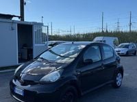Usata Toyota Aygo 68 CV (50 kW) 2011 Nero Utilitaria