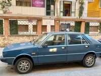 Usata Lancia Delta 78 CV (57 kW) 1985 Blu Utilitaria